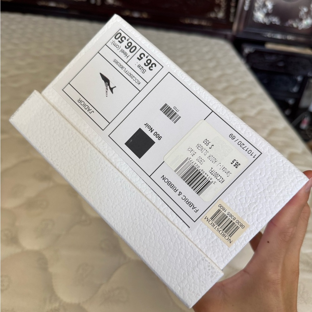 Dior box - Picture 7 of 13
